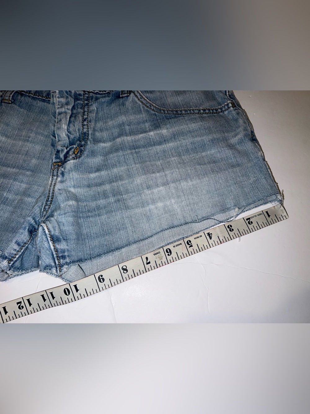 Vintage Y2K London Jeans Shorts - Picture 8 of 8